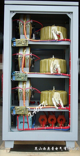 TNS-50KVA三相四線高精度穩(wěn)壓器